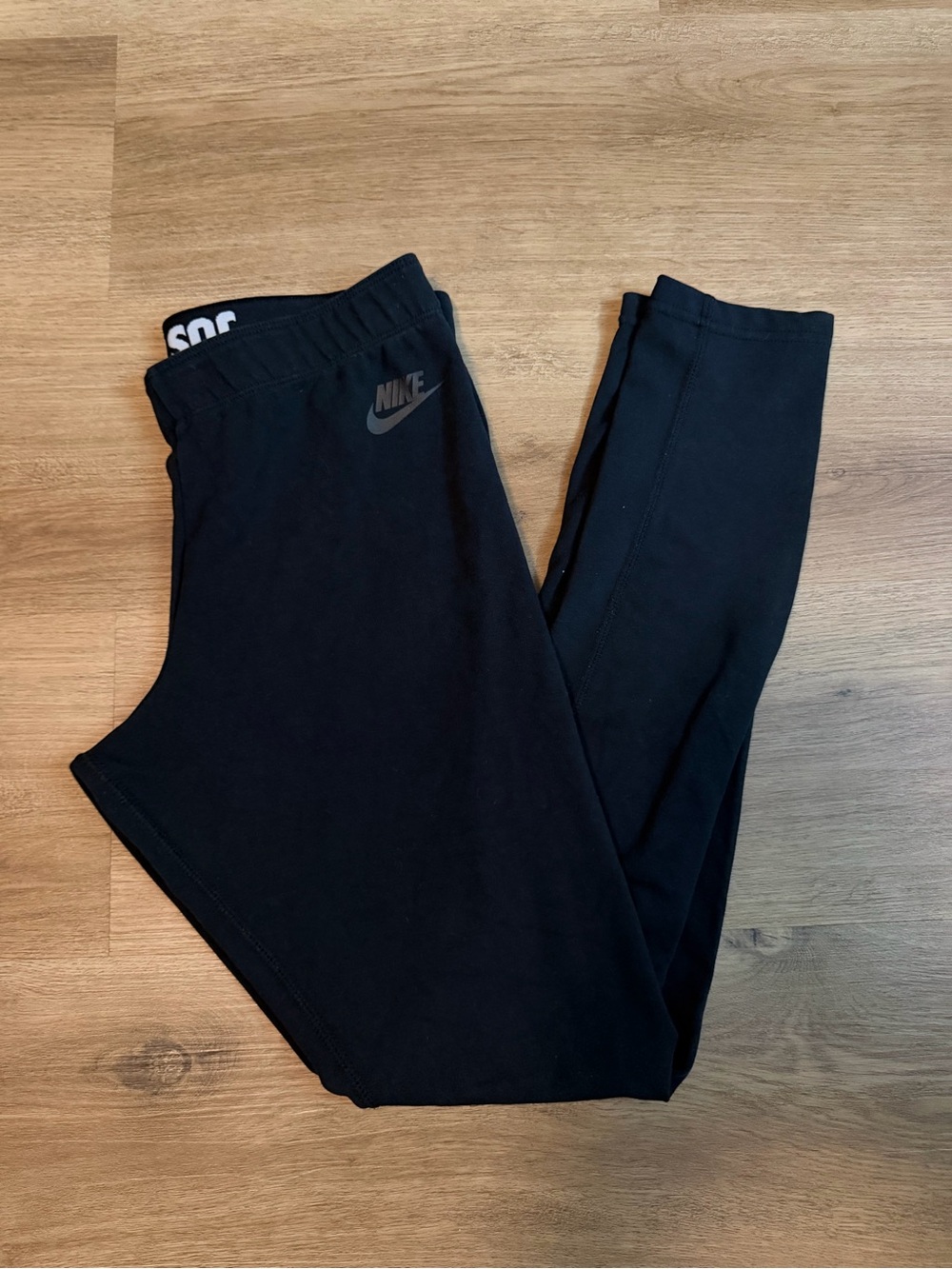 Nike Black Kids Leggings with Subtle Swoosh